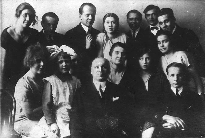 Kobysskaja, T. A.: Gruppenfoto